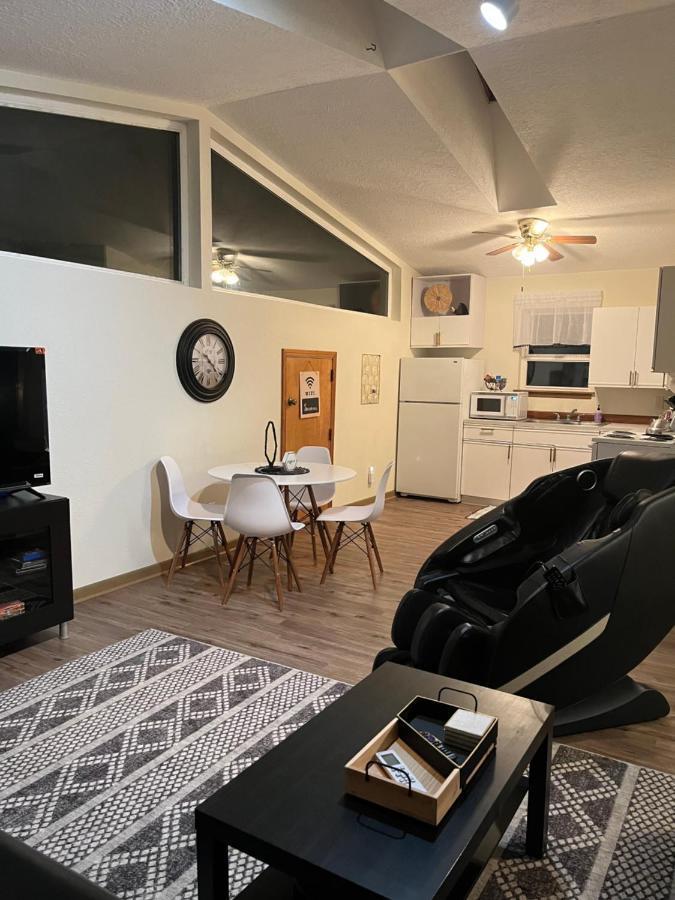 Paradise Oasis Near Lake *Full Body Massage Chair* Longview Extérieur photo